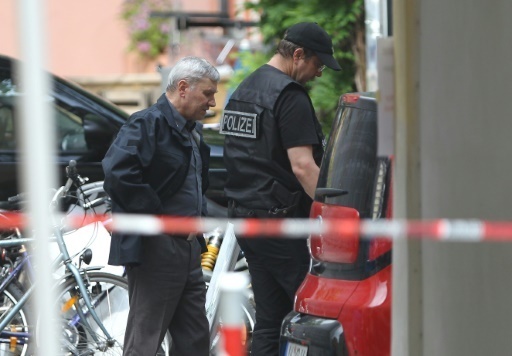 Des officiers de police sur les lieux de l'attentat-suicide d'Ansbach, le 25 juillet 2016
