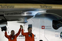Solar Impulse 2 termine avec succ&egrave;s un tour du monde historique