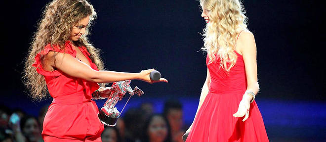 Beyonce et Taylor Swift aux MTV Video Music Awards 2009