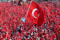Turquie : 216 militaires toujours en fuite depuis le putsch rat&eacute;
