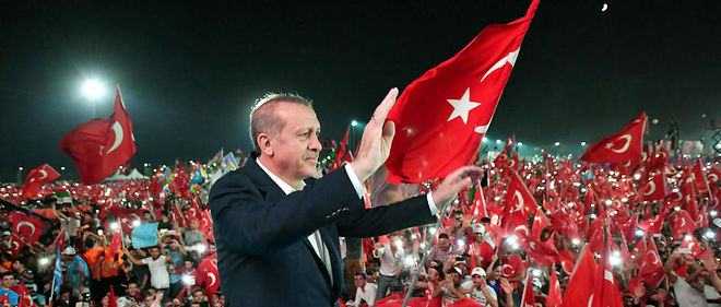 Le president Erdogan sort renforce du coup d'Etat avorte du 15 juillet.