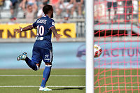 Ligue 1 : Lacazette signe un tripl&eacute; et lance parfaitement l'OL