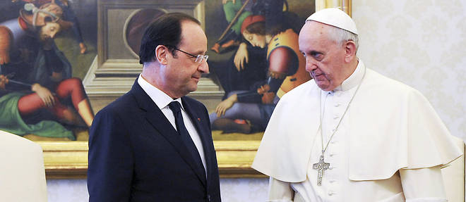 Le pere Hamel, artisan involontaire du rapprochement entre le pape Francois et Francois Hollande.