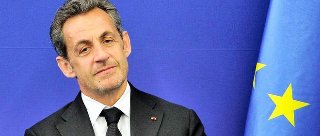 Nicolas Sarkozy publie un livre pour annoncer sa candidature.
