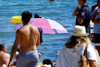 Cannes : une femme voil&eacute;e verbalis&eacute;e sur la plage ?