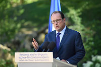 Burkini : Hollande ne veut &quot;ni provocation ni stigmatisation&quot;