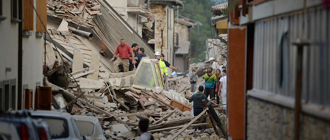 Le seisme a fait 294 morts. Amatrice est un des villages les plus touches. 