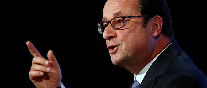 "Je veux dire au nom du suffrage universel, dont je suis, finalement, encore jusqu'au mois de mai, le seul qui en ait eu l'onction, que dans une democratie, il y a l'election. Ah ! ce n'est pas facile, l'election. Il faut la meriter", a dit Francois Hollande, le jeudi 8 septembre 2016.