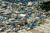 Jungle de Calais : une op&eacute;ration &quot;humanitaire&quot;, pour Cazeneuve et Cosse