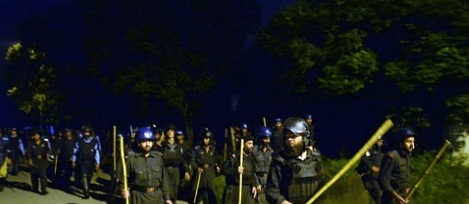 Des policiers anti-emeute pakistanais en operation, le 19 aout 2014 a Islamabad