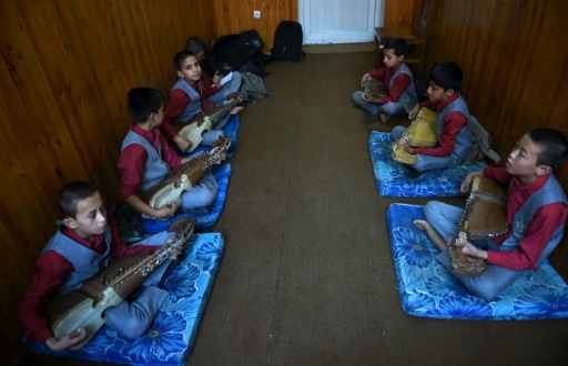 A Kaboul, la musique classique sort les enfants des rues ...