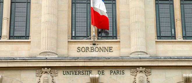 Les universites pourront desormais refuser des etudiants a l'entree en master "pour des raisons de place (capacites d'accueil) ou de niveau". Photo d'illustration de la Sorbonne. 