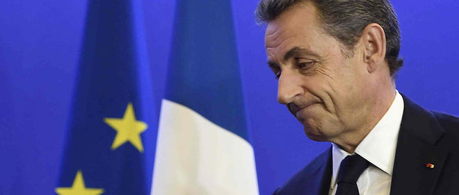 Nicolas Sarkozy propose d'organiser en meme temps que les legislatives deux consultations qui supposent l'accord des deux chambres et la trahison de nos engagements internationaux.