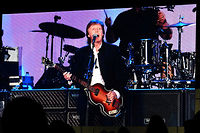 McCartney offre un show en Californie