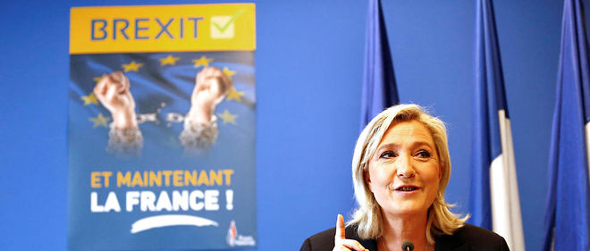 Marine Le Pen en conference de presse au quartier general du FN a Nanterre, le 24 juin 2016.
 
