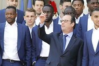Le syndicat des joueurs de foot d&eacute;cerne un carton rouge &agrave; Hollande