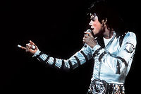 Michael Jackson est, de tr&egrave;s loin, le mort le mieux pay&eacute; en 2016