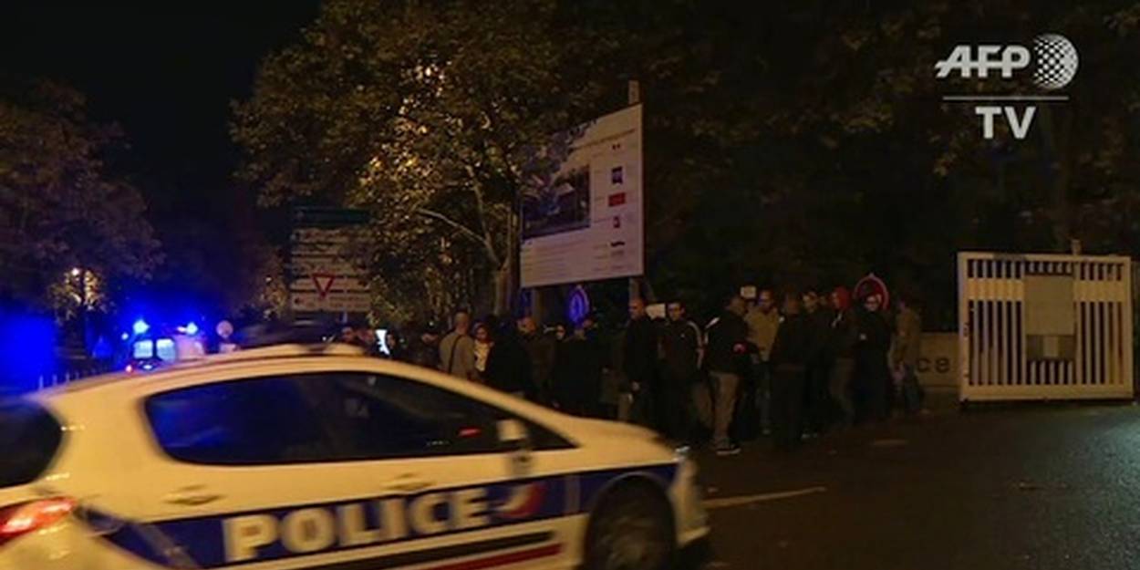 Video Evry Rassemblement De Policiers Devant L Hotel De Police 2 Le Point