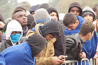 Calais : le Royaume-Uni doit-il accueillir des mineurs isol&eacute;s ?