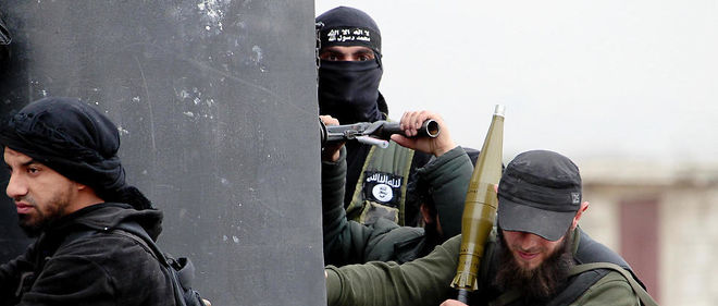 Les djihadistes du Front Al-Nosra a Alep en 2013. 