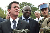 Manuel Valls invite des &quot;amis&quot; en voyage aux frais du contribuable fran&ccedil;ais
