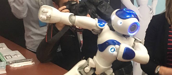 Nao, l'un des robots stars de cette 5e edition de Futurapolis.