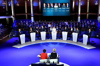 D&eacute;bat de la primaire de la droite : Fran&ccedil;ois Bayrou plut&ocirc;t que Bruxelles