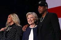 Hillary Clinton sur sc&egrave;ne avec Beyonc&eacute; et Jay Z