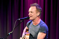 Sting au Bataclan : la musique avant les comm&eacute;morations
