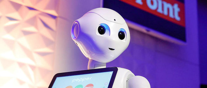 Le robot humanoide de Softbank Robotics Pepper sera-t-il un jour contraint de verser une taxe ?