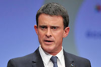 Ouverture d'un centre pour r&eacute;fugi&eacute;s : Valls appelle &agrave; &quot;ne pas avoir peur&quot;