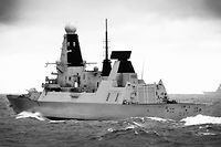 Shocking : la Royal Navy tombe-t-elle en ruine ?