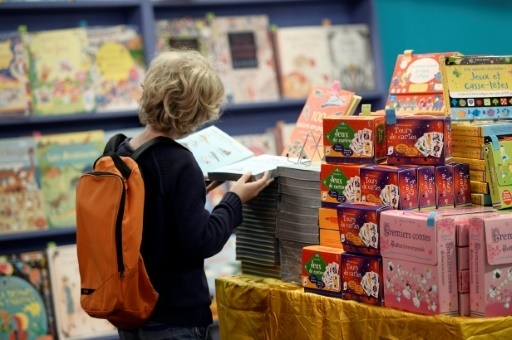 La Litterature Jeunesse Sens Dessus Dessous Au Salon De