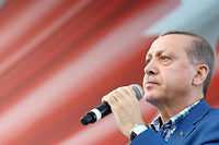 Turquie : le r&eacute;dacteur en chef d'un journal d'opposition arr&ecirc;t&eacute;