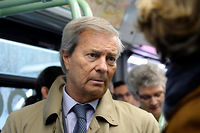 Vivendi-Mediaset : la guerre de tranch&eacute;es entre Bollor&eacute; et Berlusconi
