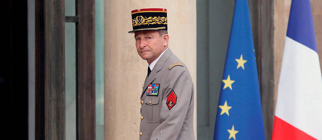 Le general Pierre de Villiers, chef d'etat-major des armees (Cema), reclame un effort budgetaire.  