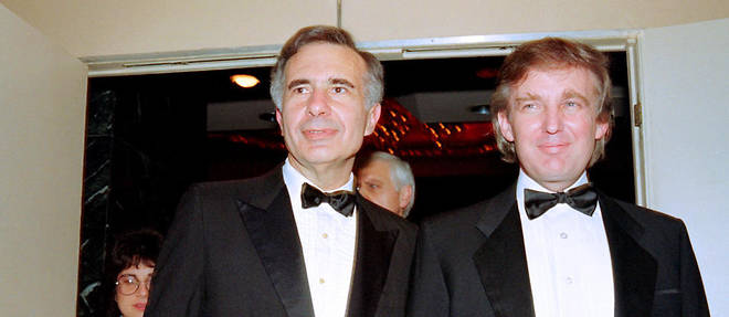 Donald Trump (a droite) aux cotes de Carl Icahn lors d'une soiree de la Fondation Starlight en 1990.