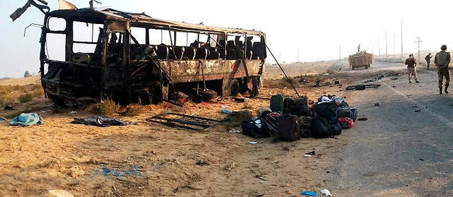 En 2013, un bus de l'armee avait deja explose a la suite d'une attaque au vehicule piege pres d'Al-Arish. 11 soldats avaient perdu la vie.