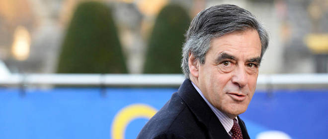 Francois Fillon sera officiellement investi candidat de la droite a l'election presidentielle a l'occasion d'un conseil du parti Les Republicains.