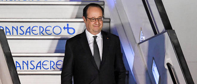Francois Hollande etait en voyage en Amerique du sud durant le premier tour de la primaire socialiste.