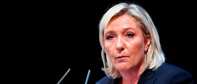 Parlement Europeen Marine Le Pen Denonce Une Procedure Abusive Le Point