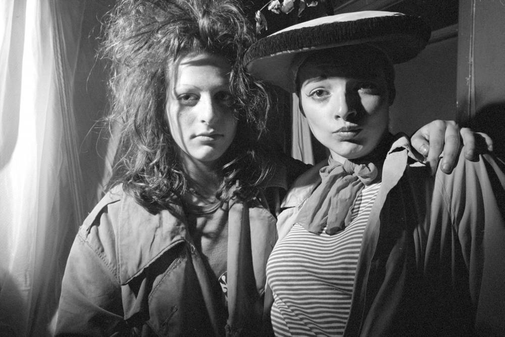 Ari Up et Nina Hagen, 1977 ©  Karen Knorr & Olivier RIchon