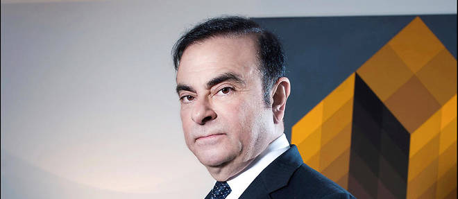 Carlos Ghosn, le patron francais de l'alliance Renault-Nissan-Mitsubishi, dans son bureau du siege de Renault, a Boulogne-Billancourt, le 6 fevrier.