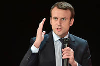 Fran&ccedil;oise Grosset&ecirc;te -&nbsp;Emmanuel Macron, le &quot;showbiz&quot; contre la raison d'&Eacute;tat