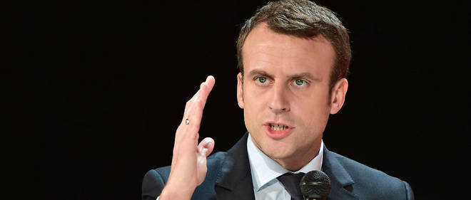 Emmanuel Macron est vise par une plainte pour ses propos sur la colonisation.