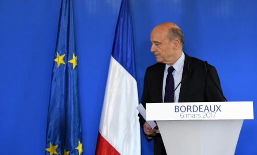 L'ancien Premier ministre Alain Juppé, maire de Bordeaux, lors de sa conférence de presse dans sa ville, le 6 mars 2017 © MEHDI FEDOUACH AFP