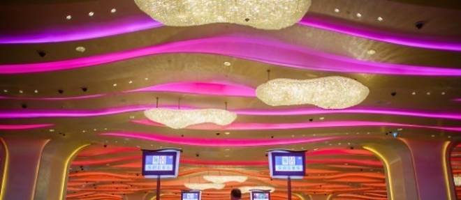Aux casinos de Macao, la clientele de masse compense en partie la desertion des gros portefeuilles. Un casino le 20 septembre 2012