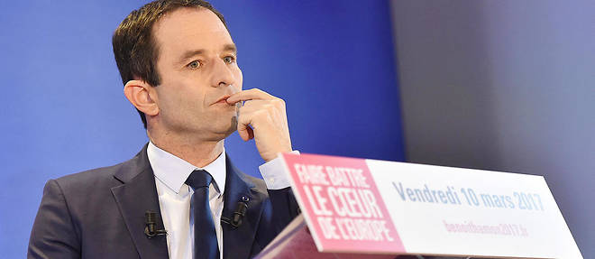 Rembourser ou pas ? Le candidat socialiste Benoit Hamon, a la Maison de l'Europe, le 10 mars.