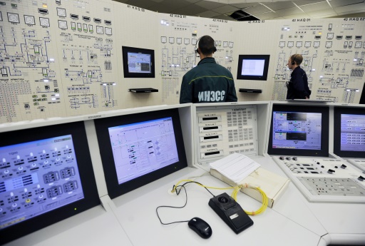 Salle de contrôle de la centrale nucléaire de Kalinin, à Udomlya, à 330 km Moscow, le 18 mars 2011 © ANDREY SMIRNOV AFP/Archives
