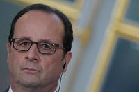 Attaque en Syrie&nbsp;: Hollande r&eacute;clame une &quot;attribution&quot; rapide des &quot;responsabilit&eacute;s&quot;